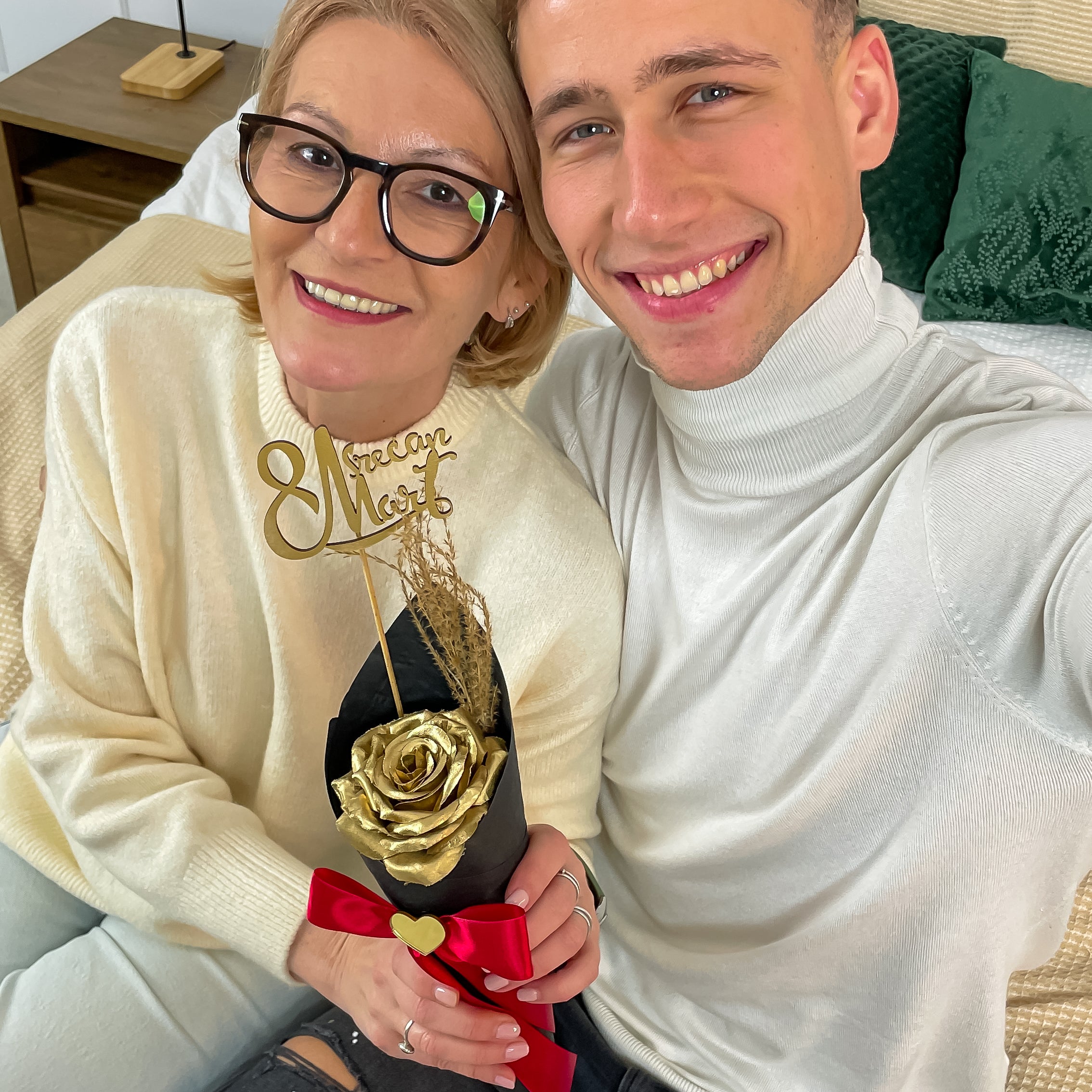 Ruža "Zlatna kraljica"